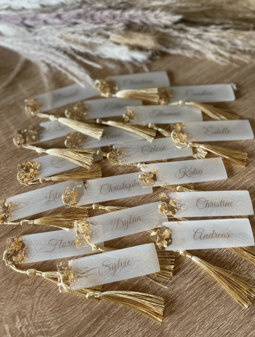 Marque-places en résine